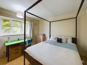 room 1 - click for photo gallery